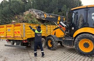 Gemlik Belediyesi'nden Yoğun Mesai